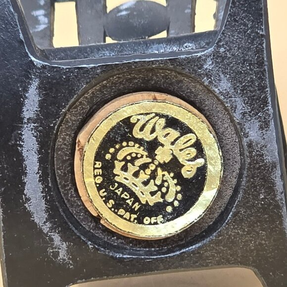 Vintage Cast Iron Miniature Rocking Chair & Stove Set With Floral Accents - Picture 7 of 11